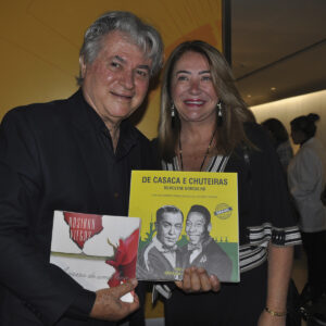 LB Santos Renata livros e Silvestre_0588